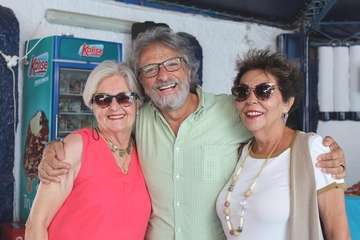 Primer Almuerzo Solidario en Salinetas por Yrichen/TA.